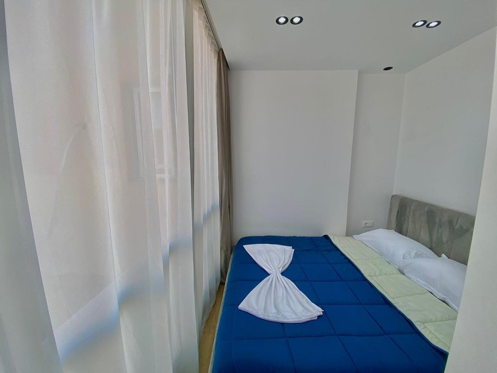 Mara Central Apartment 3 Tirana Exterior photo